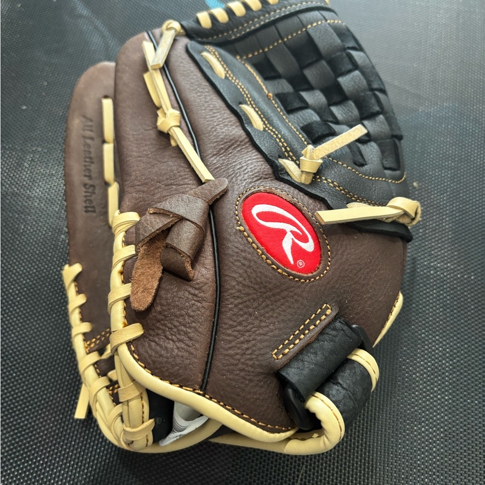 Rawlings Leather Baseball Glove with Red Logo (NEW)